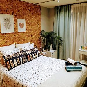 Sunhouse Room